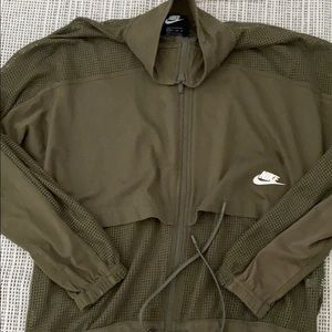 SOLD Green Nike mesh zip up pullover